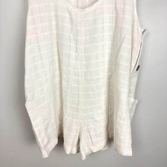 L*Space Carina Woven Overalls Romper in Ivory Size Medium NWT - Picture 11 of 16